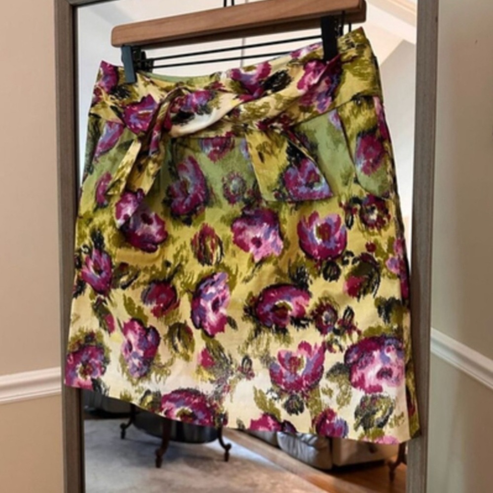 Adrienne Vittadini Floral A Line Skirt Size‎ 6 Green/Purple